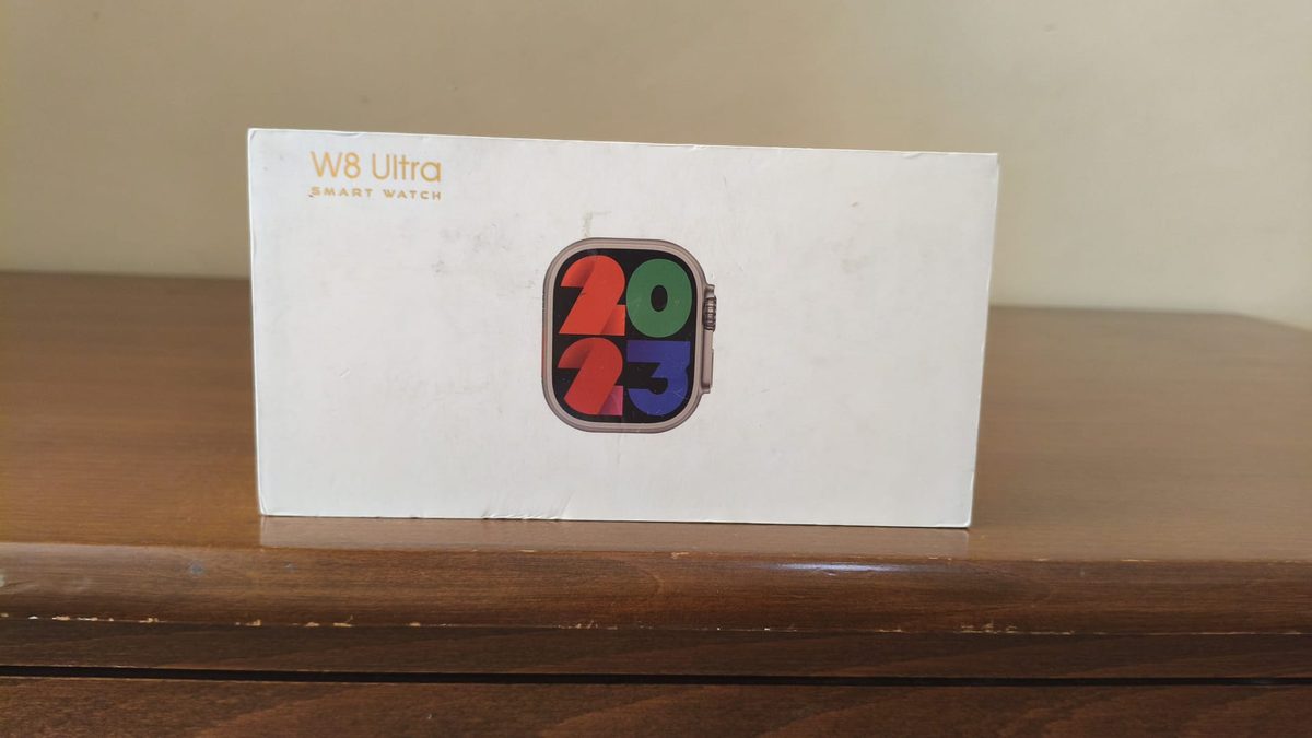W8 Ultra akıllı saat