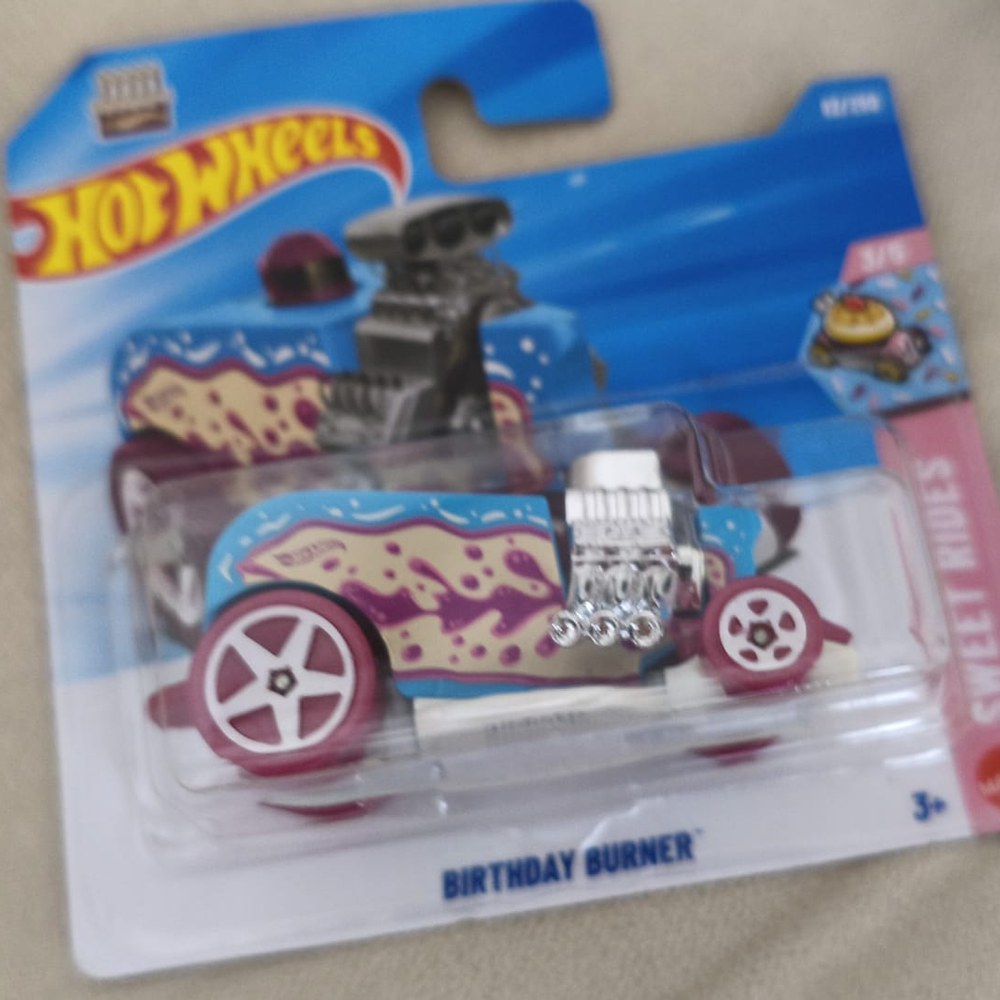 Hot Wheels Birthday Burner Metal Oyuncak Araba